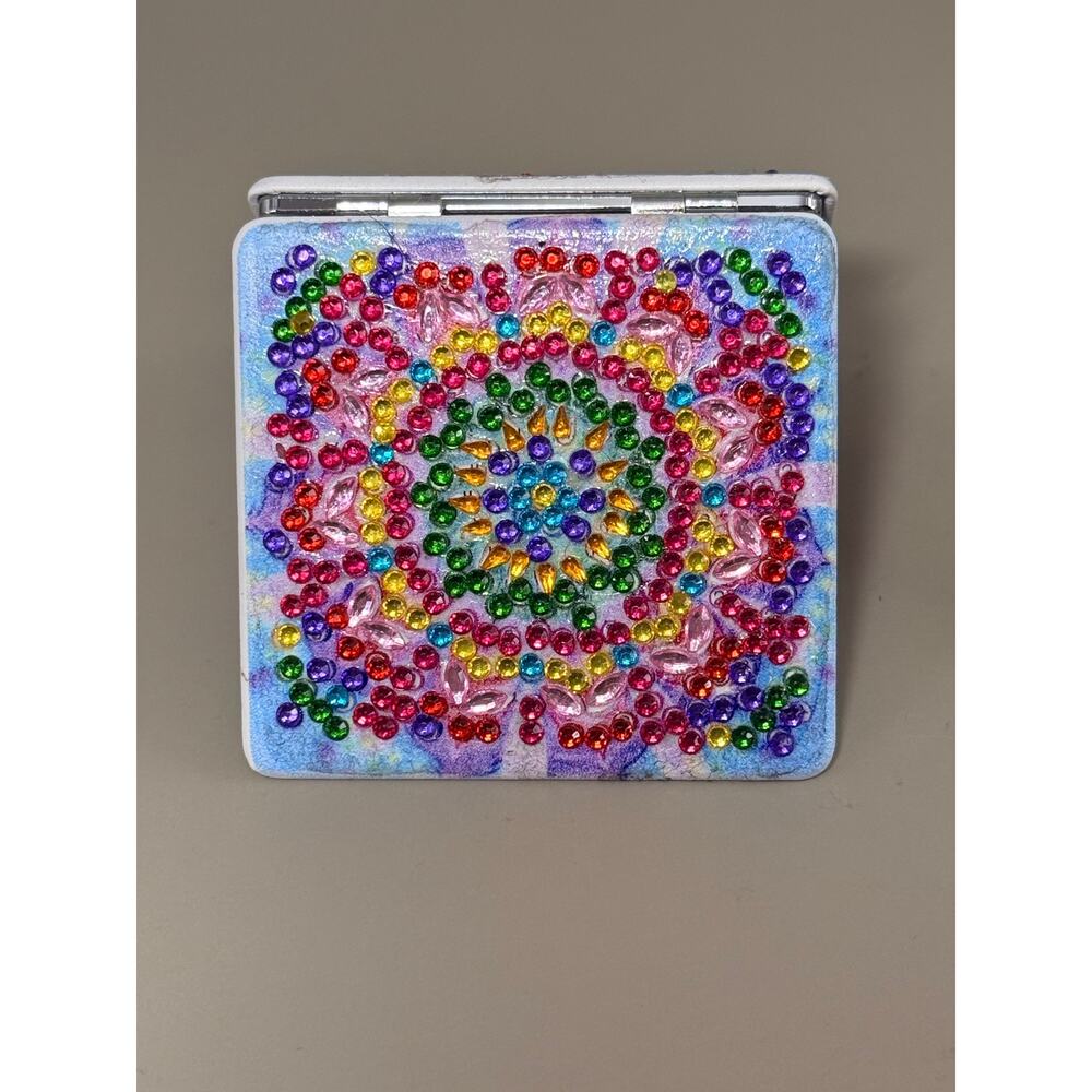 New Beautiful Colorful 
Diamond Art Square Compact Mirror 2.5” X 2.75”